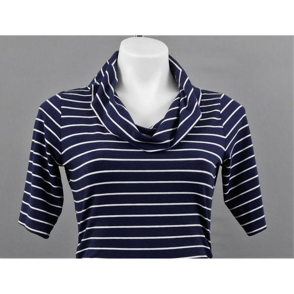 The Limited Women Shirt, Size S, Blue/White, 62% Polyester, 33% Rayon, 5%Spandex - Picture 2 of 6
